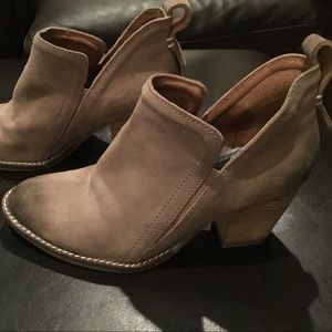 Jeffrey Campbell Burman Split Shaft Bootie Sz 7.5